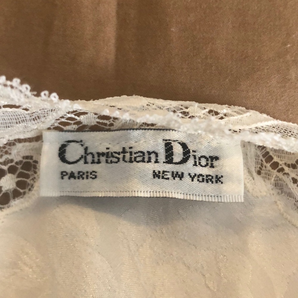 VINTAGE ✨ Christian Dior Lacey Teddy - Picture 3 of 7